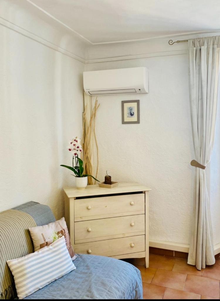 Market Antibes Dış mekan fotoğraf